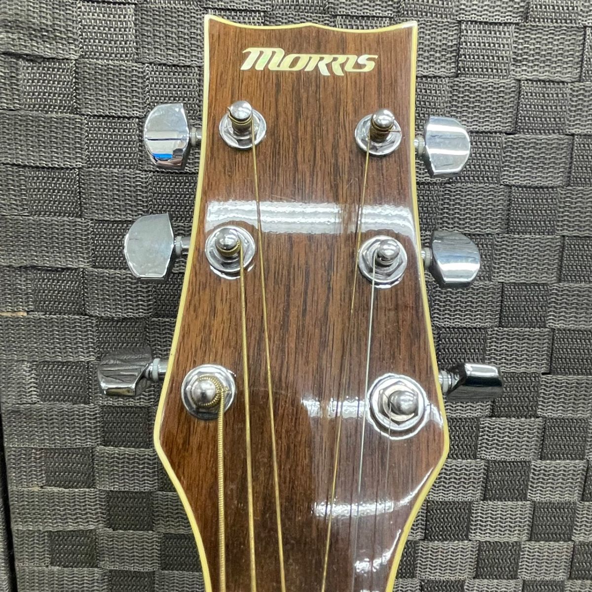 T824-O37-527 MORRIS モーリス アコースティックギター MG-301RBS D.S.