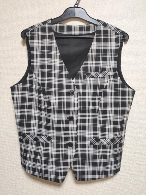 事務服　チェック柄　ベストスーツ２点セット　11AR67　ブラック 【KAE-5053】