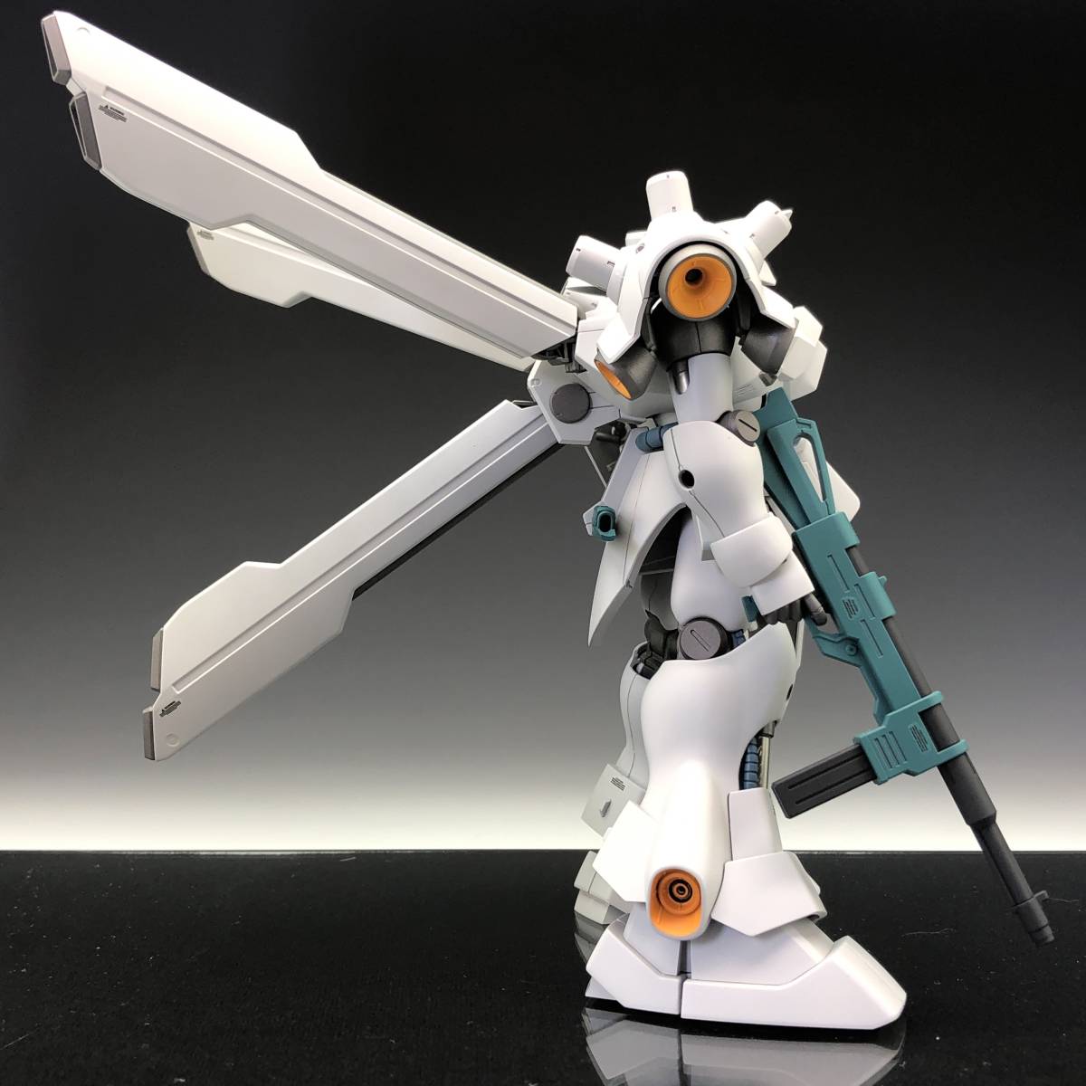 HG 1/144 サイコ・ドーガ 塗装完成品 ガンダムベース SIDE-F限定 商品