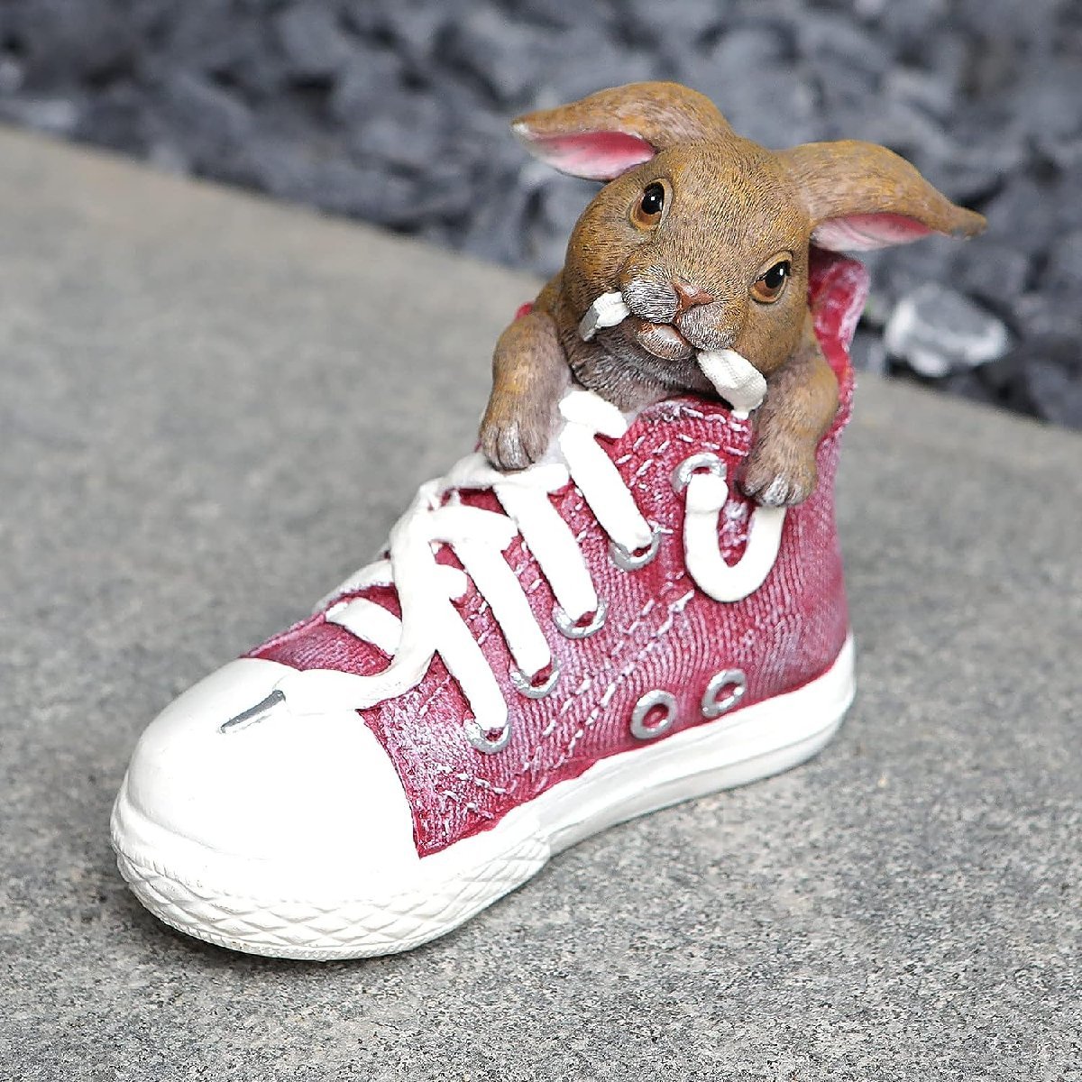 バニー かわいいウサギの靴の彫像 屋内外用装飾 ガーデン彫刻 パティオ ポーチ バルコニー芝生 贈り物 輸入品_画像1
