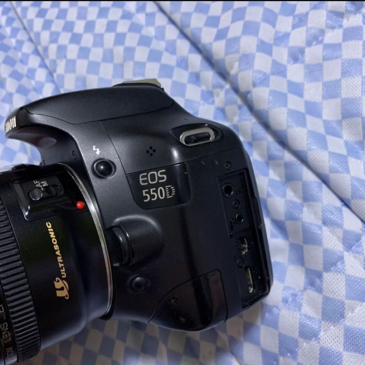 Canon eos 550D デジタル一眼レフとレンズ ストロボ ジャンクセット