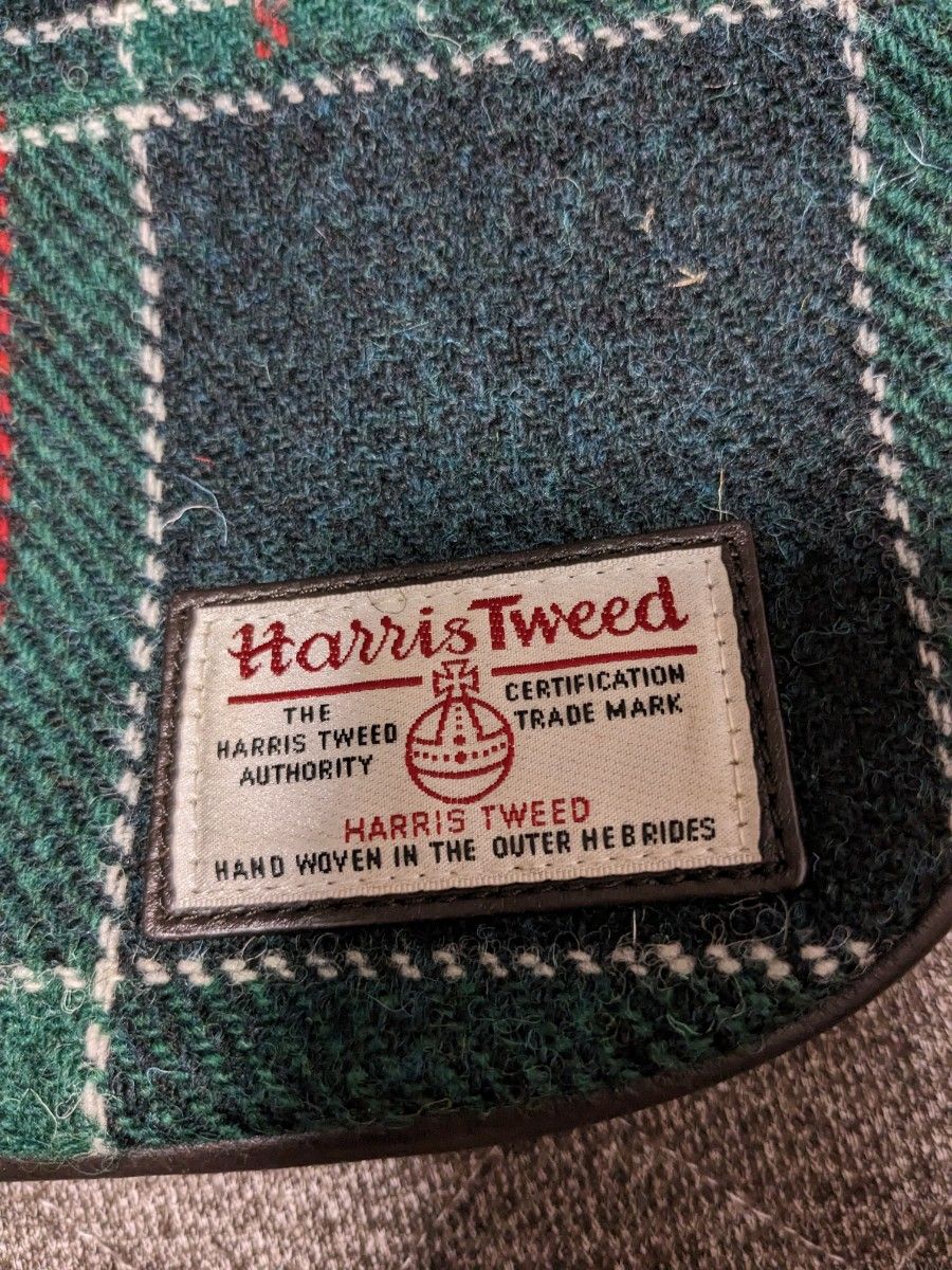 HarrisTweed　秋冬用ショルダーバック　美品！！！ 未使用品！　最終値下げ！！！