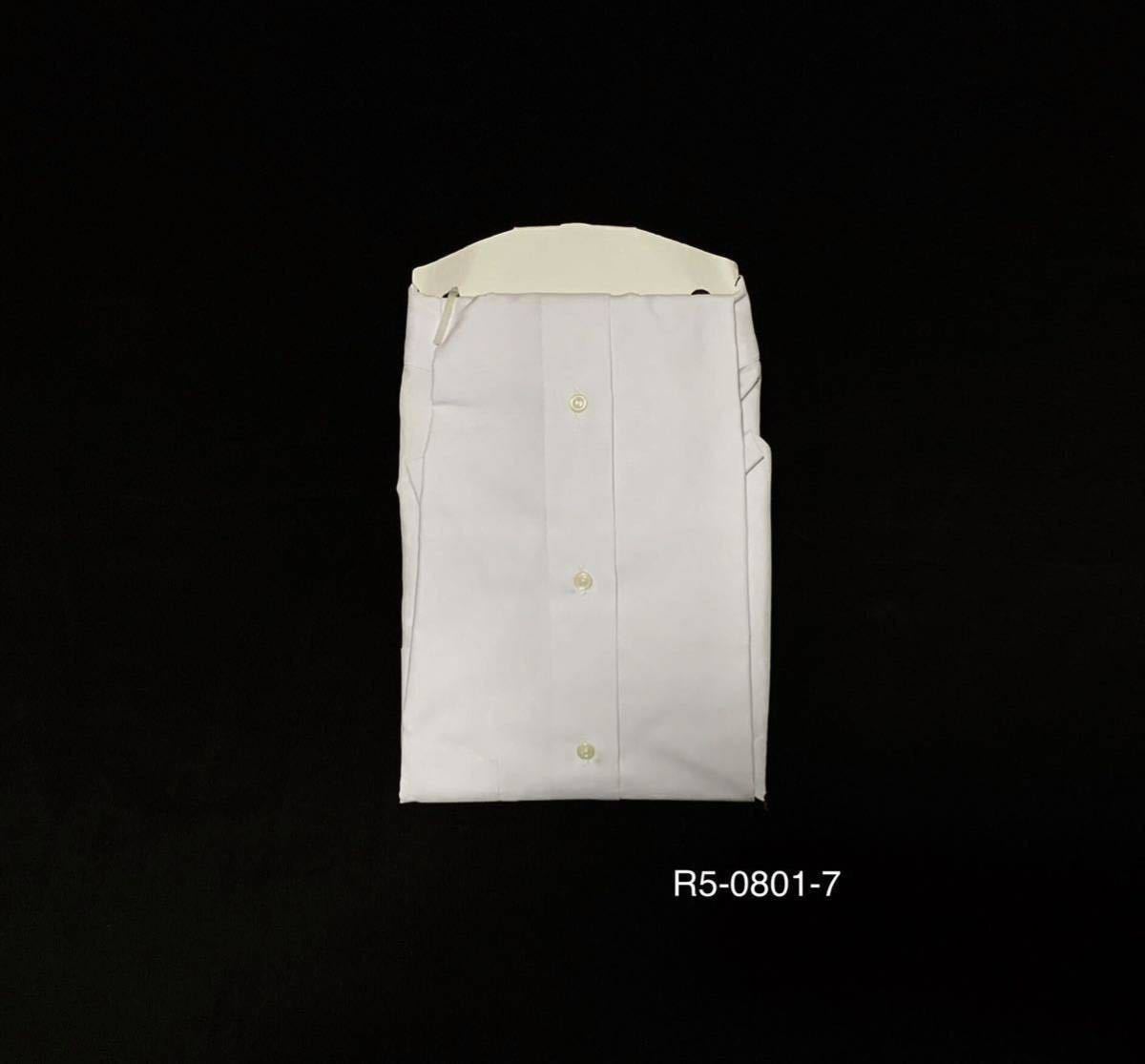 (未使用) BELLCONDOR // 形態安定 半袖 シャツ・ワイシャツ (白) サイズ 36-S (日本製)_画像2