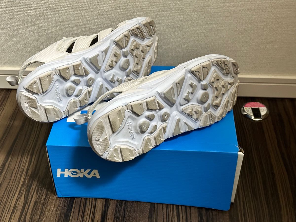 美品 HOKA ONE ONE HOPARA ホパラ サンダル 28 ホワイト