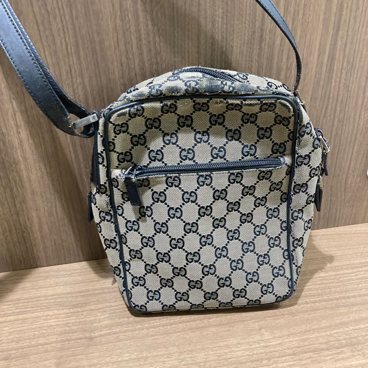 GUCCI グッチ GGキャンバス ショルダーバッグ ハンドバッグ ファッション レディース ブランド おしゃれ ワンショルダー