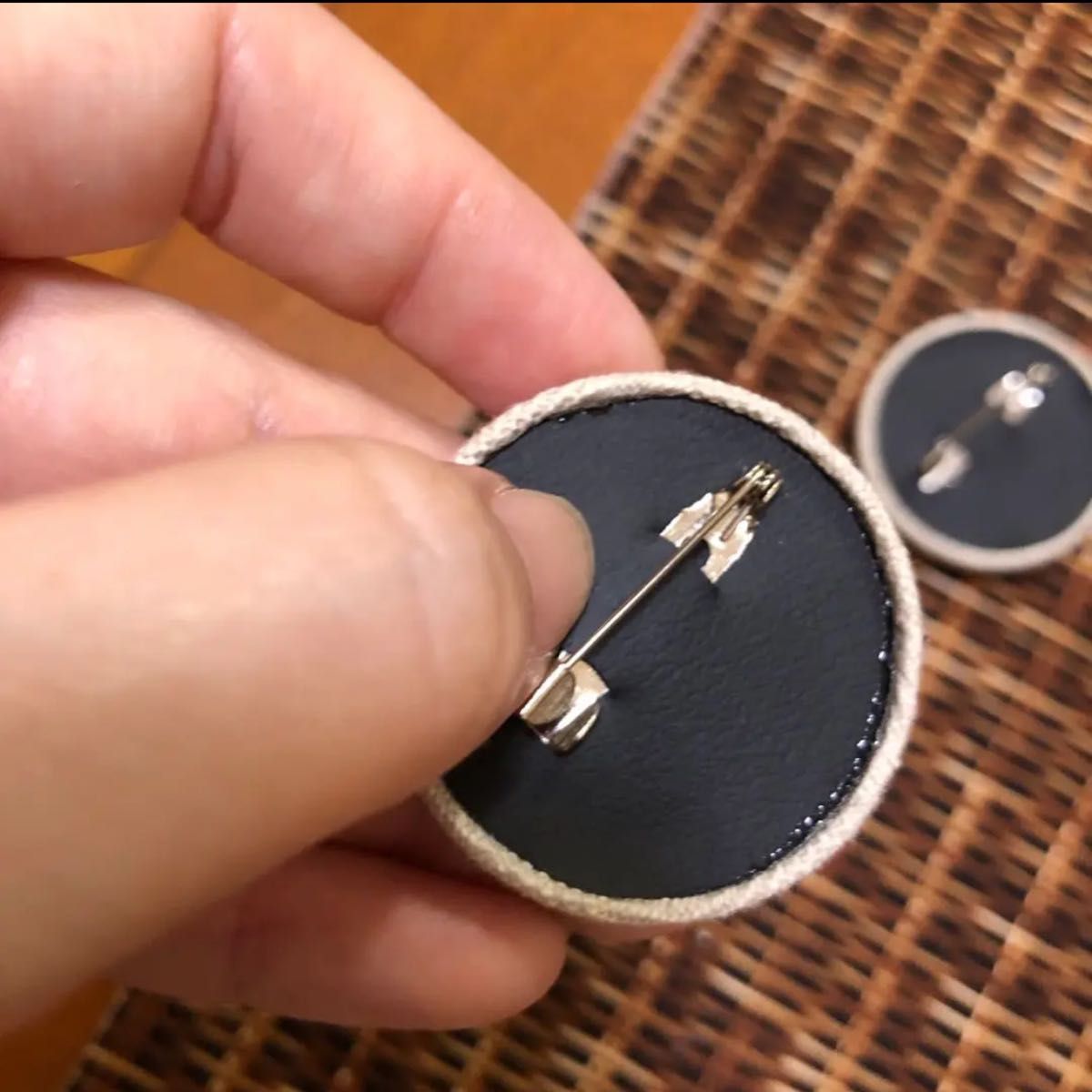 ハンドメイド 猫 刺繍生地 ブローチ 4個セット ねこ ネコ CAT gp ハンドメイド 猫 刺繍生地 ブローチ 4個セット ねこ ネコ CAT gp