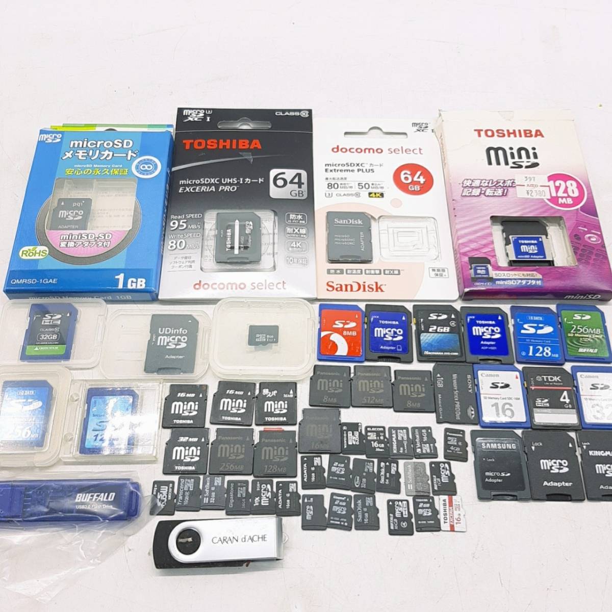m240【1円スタート】 microSD miniSD SDカード miniSDアダプタ まとめ 大量 ジャンク _画像1