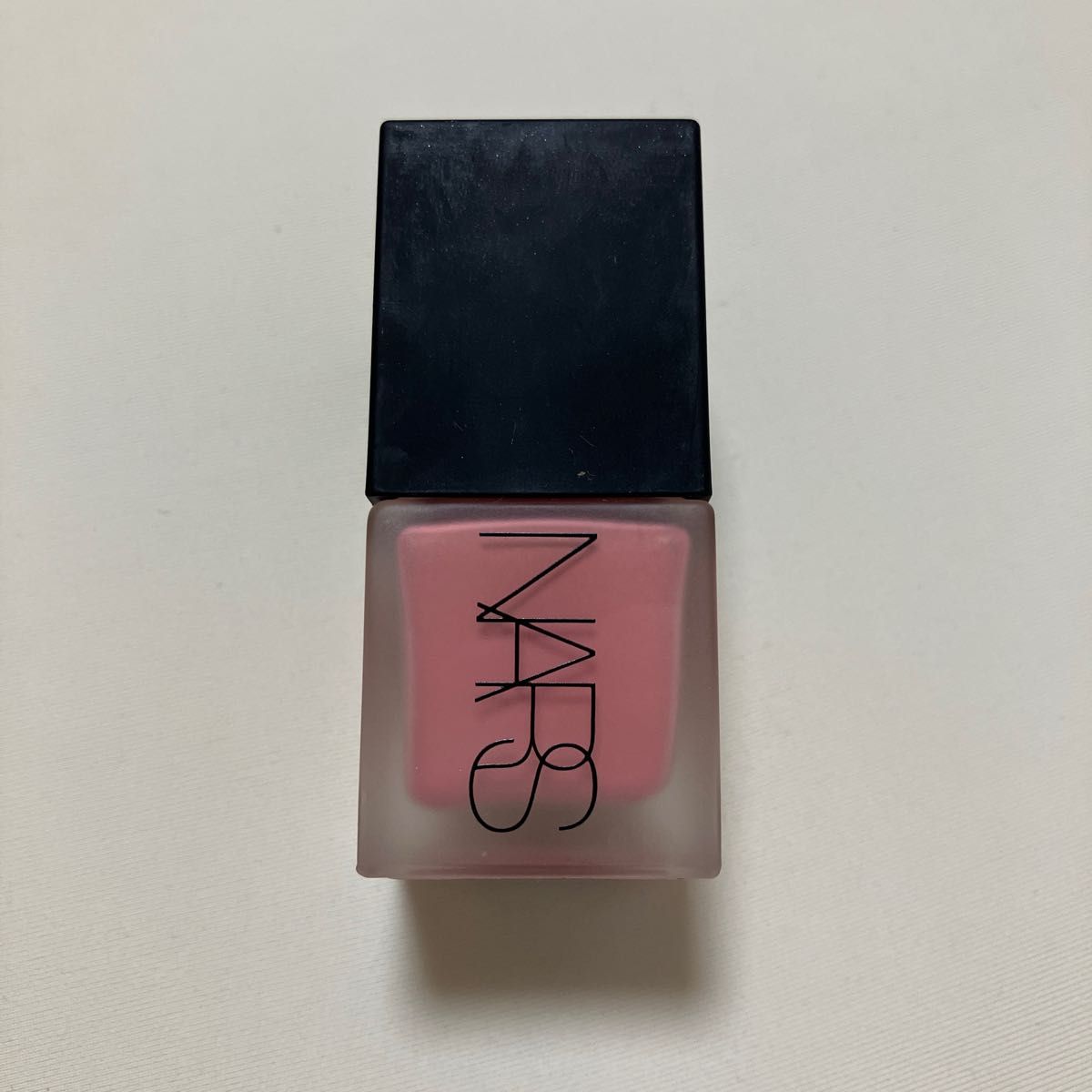 NARS リキッドブラッシュ（5155 ピーチピンク）
