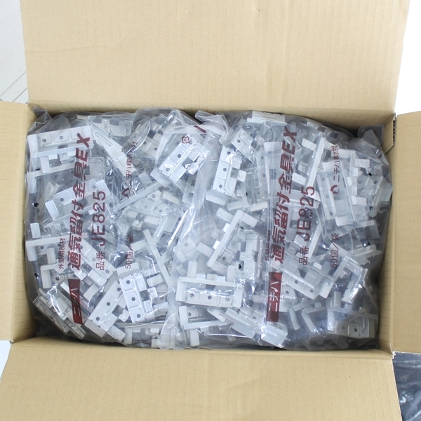 ニチハ サイディング 通気留付金具EX JE825 15mm 50個入 5袋 未使用 の
