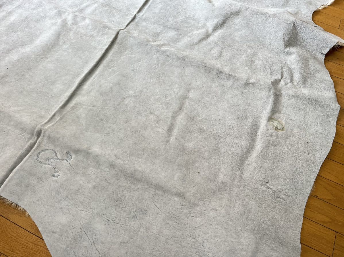 1円スタート】白熊 毛皮 カーペット約210×210cm 本革 シロクマ 1円スタート】白熊 毛皮 カーペット約210×210cm 本革 シロクマ