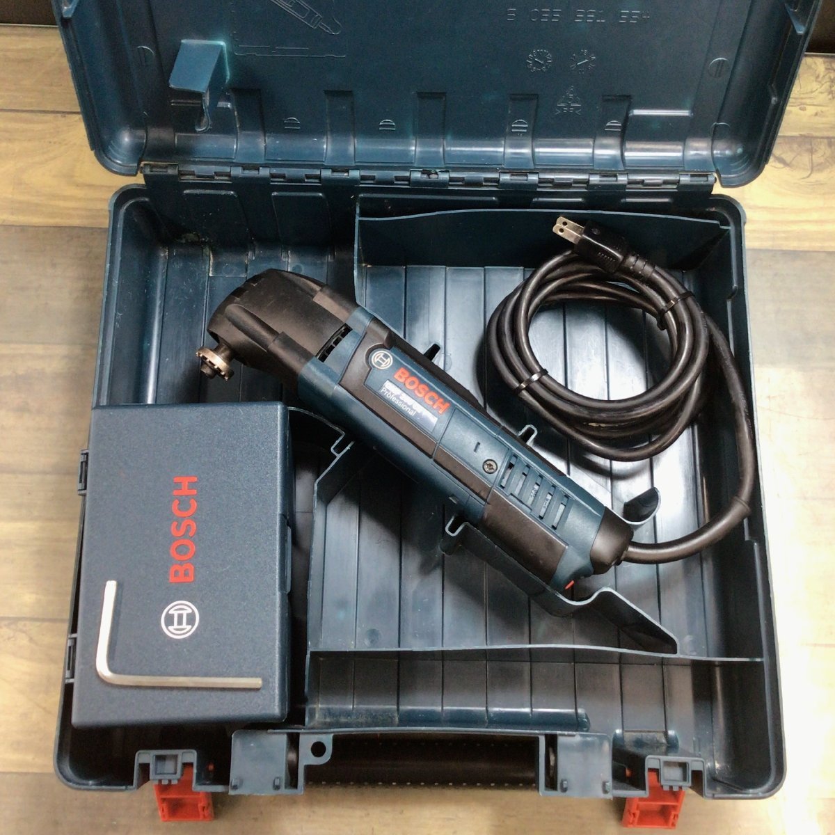 新作ウエア BOSCH ボッシュ 【中古品】 マルチツール 【代引き・領収書