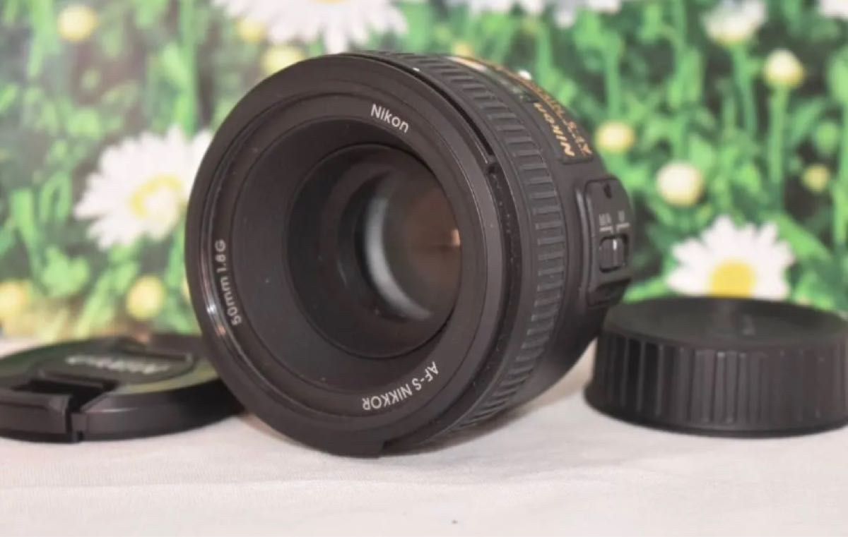 美品フルサイズ単焦点レンズ AF-S NIKKOR 50mm F1.8G