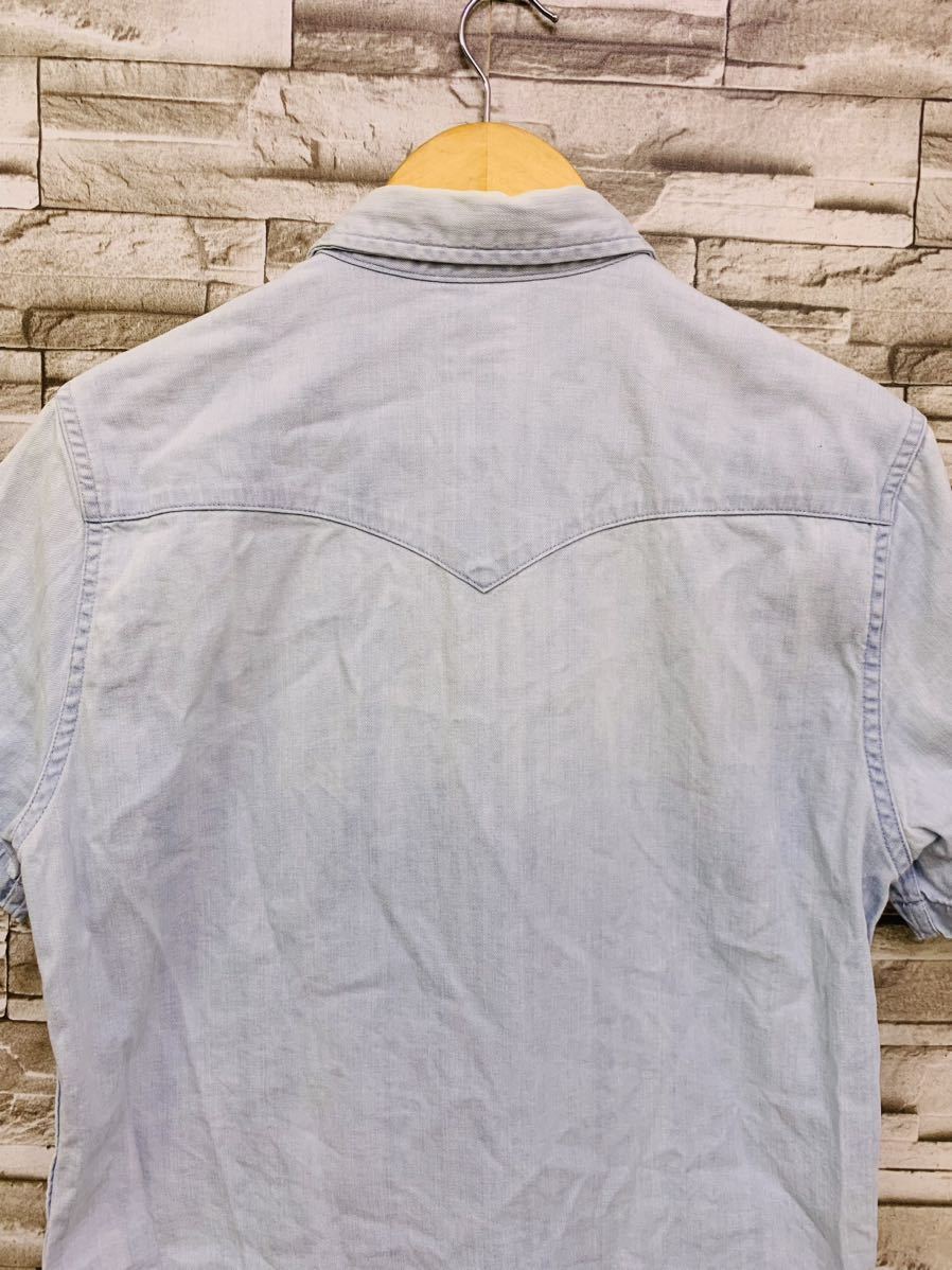 S Levi's リーバイス デニムシャツ 半袖 半袖シャツ ウェスタンシャツ ライト ライトブルー クラシック 水色 コットン トップス アウター_画像3