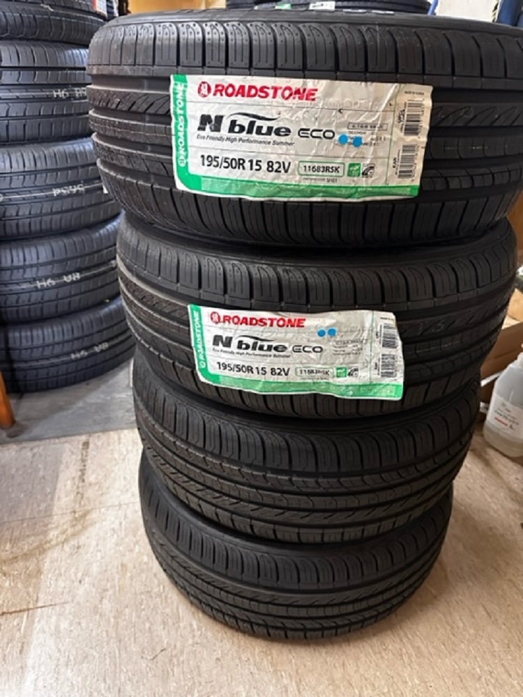 【新古品】ROADSTONE N-BLUE ECO SH01 195/50R15 82 V　☆2018年製☆4本セット☆処分特価！！_画像1