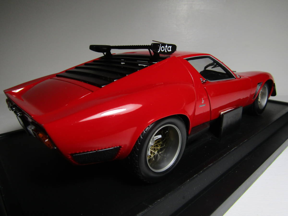 Lamborghini Jota 1/18 ランボルギーニ イオタ SVR RED V12 1971 Bertone ベルトーネ デザイン KYOSYO Collection 京商 イタリア 名車_画像6