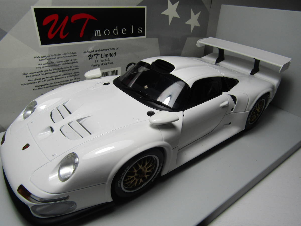 特価商品 GT1 911 ポルシェ 1/18 PORSCHE ストリートタイプ ドイツ名車 TURBO独 製 models UT 空冷最終型美品 FLAT6 4代目 1998 993 Type Street 白 乗用車 特価商品 GT1 911 ポルシェ 1/18 PORSCHE ストリートタイプ ドイツ名車 TURBO独 製 models UT 空冷最終型美品 FLAT6 4代目 1998 993 Type Street 白 乗用車