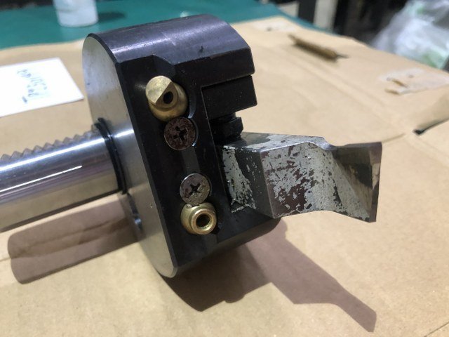 TP230149 オークマ /OKUMA NC旋盤 LB200M 2000年のバイト TP230149 オークマ /OKUMA NC旋盤 LB200M 2000年のバイト