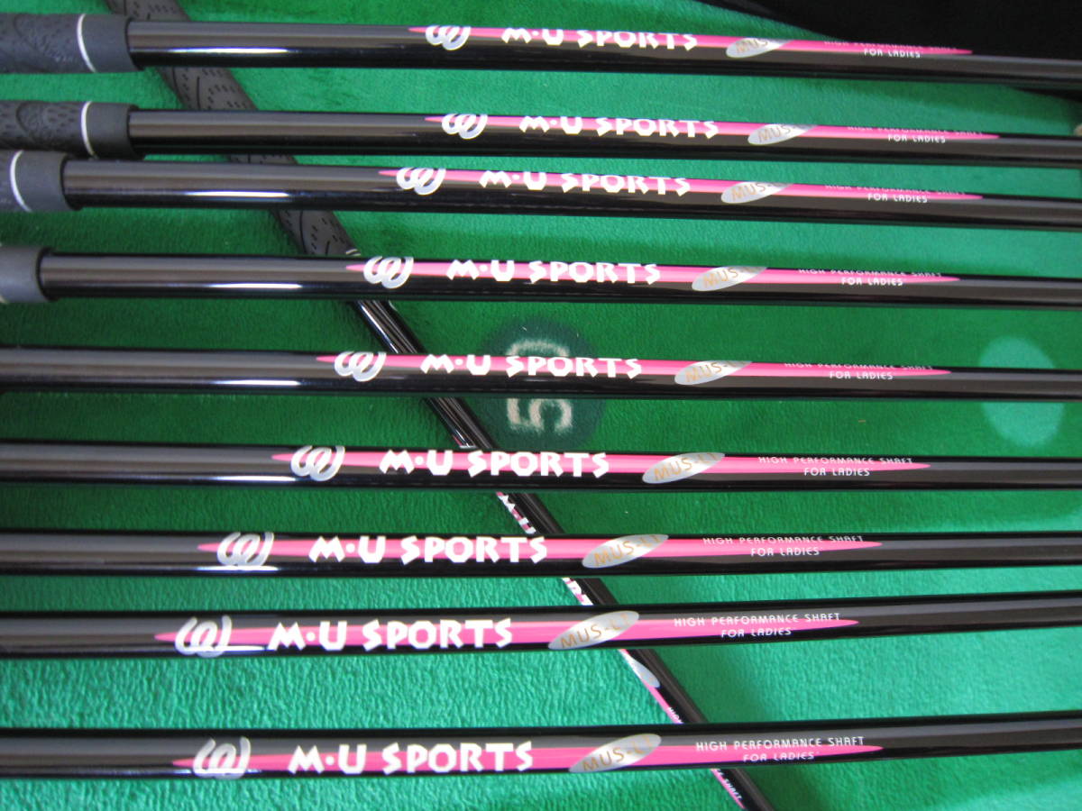 Mieko Weissco MU SPOORTS女士高爾夫套裝11件 原文:ミエコウエサコ　MU　SPOORTS 　レディース用 ゴルフセット　11本
