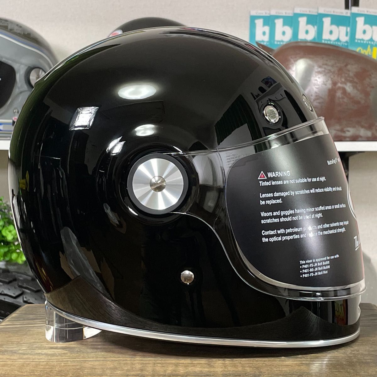 US BELL BULLITT ベル ブリット グロスブラック/L フルフェイス US BELL BULLITT ベル ブリット グロスブラック/L フルフェイス