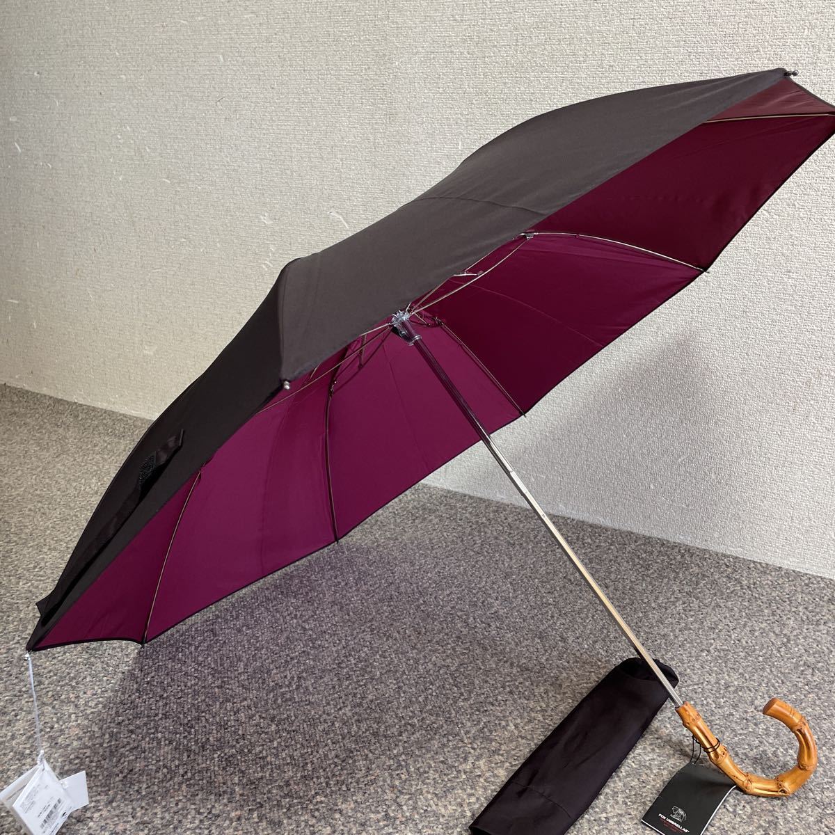 新品タグ付き 正規品 フォックス 傘 雨傘 折りたたみ傘 ワンギーハンドル こげちゃ