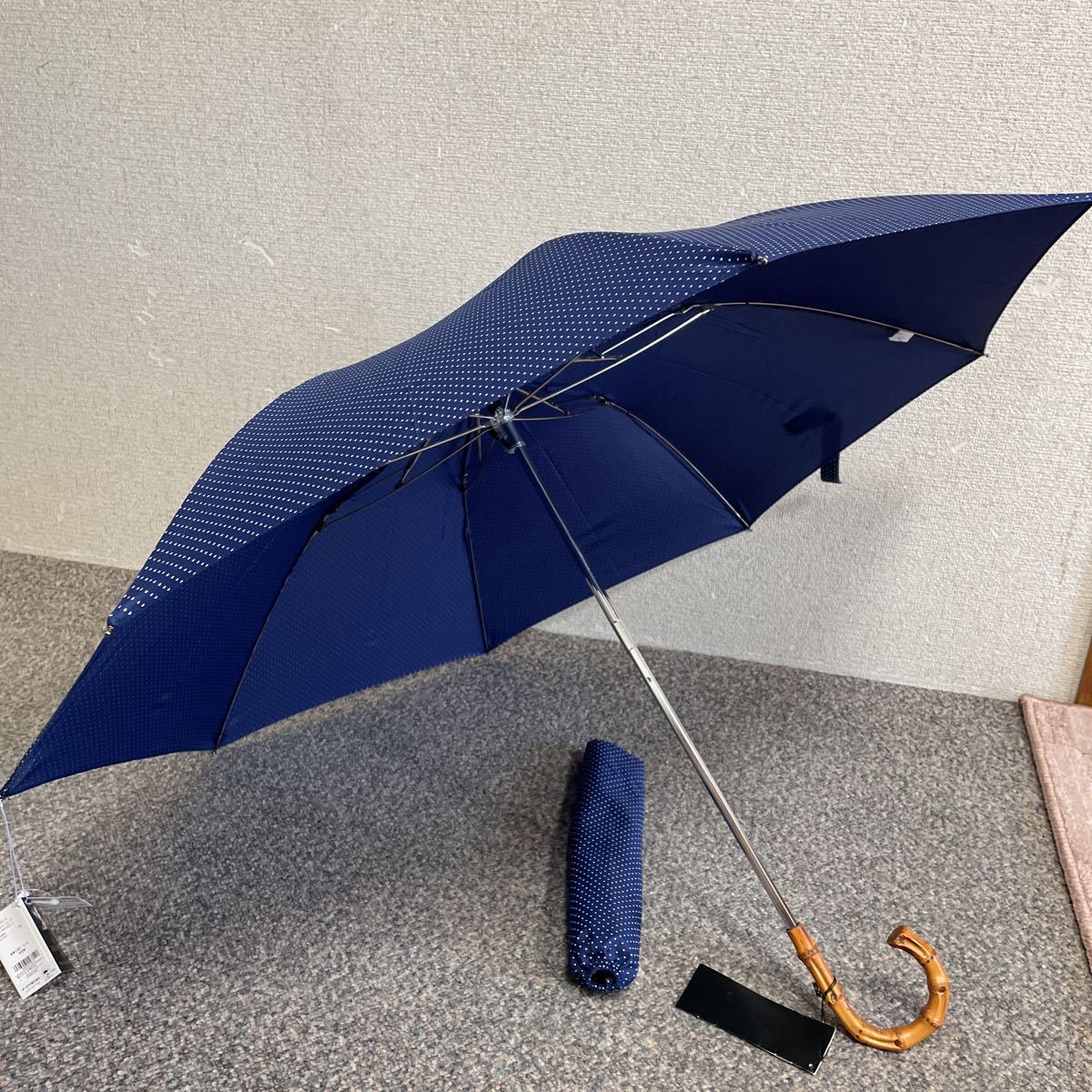 新品タグ付き 正規品 フォックス 傘 雨傘 折りたたみ傘 ワンギーハンドル ドット