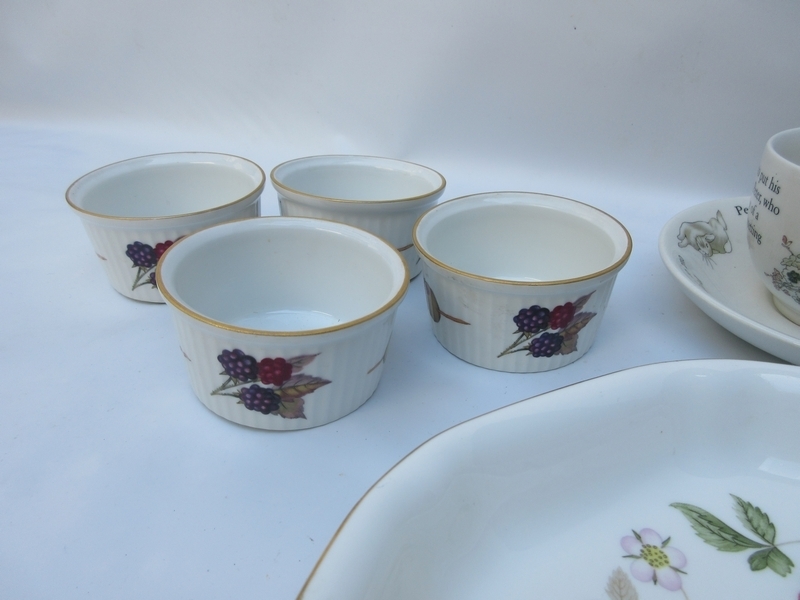 超熱 WEDGWOOD /ワイルドストロベリー 皿 ピーターラビット [カップ