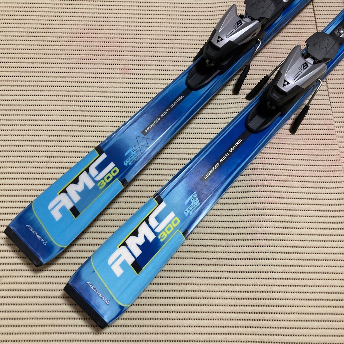 FISCHER AMC300 160cm & FISCHER /フィッシャー V9 カービング FISCHER AMC300 160cm & FISCHER /フィッシャー V9 カービング