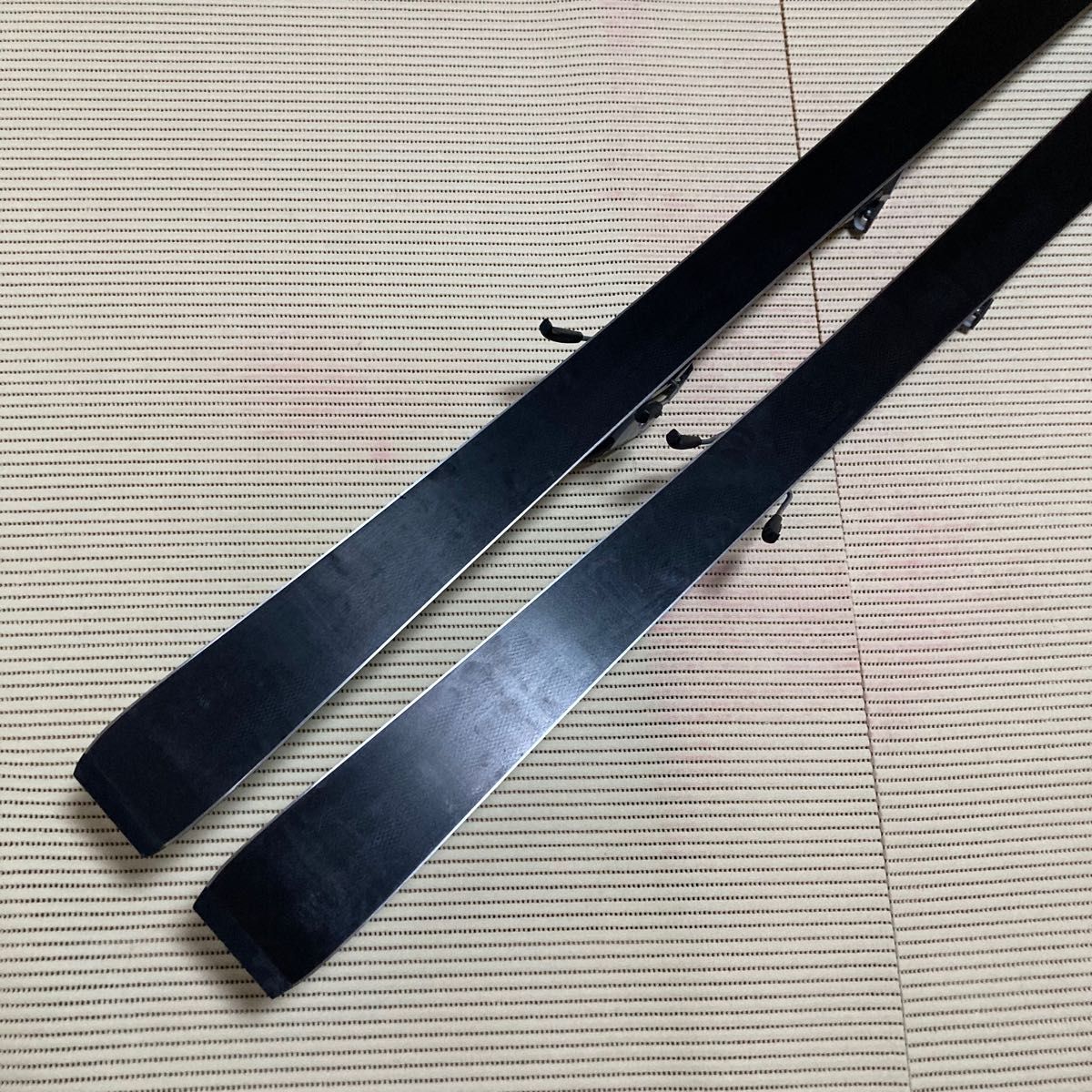 FISCHER AMC300 160cm & FISCHER /フィッシャー V9 カービング FISCHER AMC300 160cm & FISCHER /フィッシャー V9 カービング