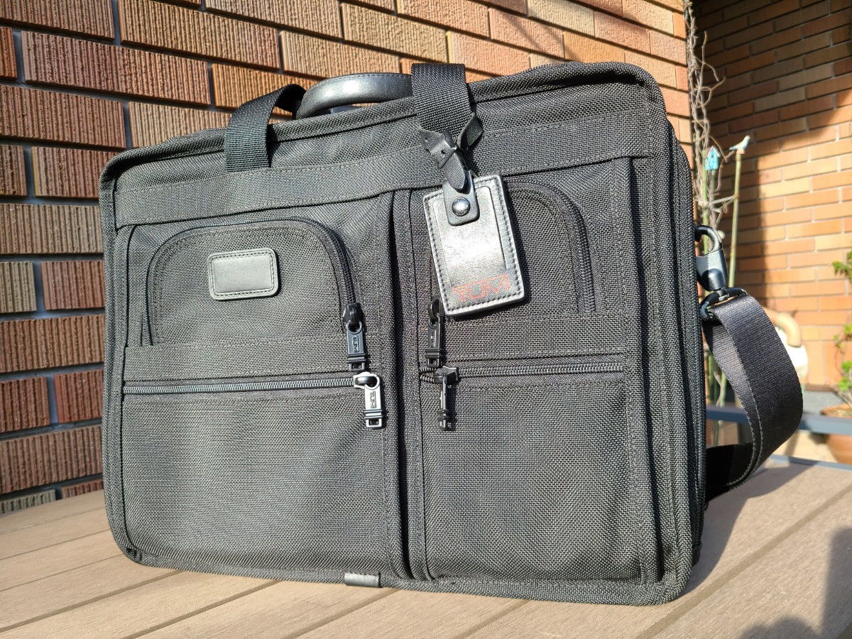 TUMI (トゥミ) Tumi【2674D3】ビジネスバッグ 黒 メンズ 2WAY コンピューター ブリーフケース大容量 ノートPC収納可 通勤 出張 美品 綺麗_画像1