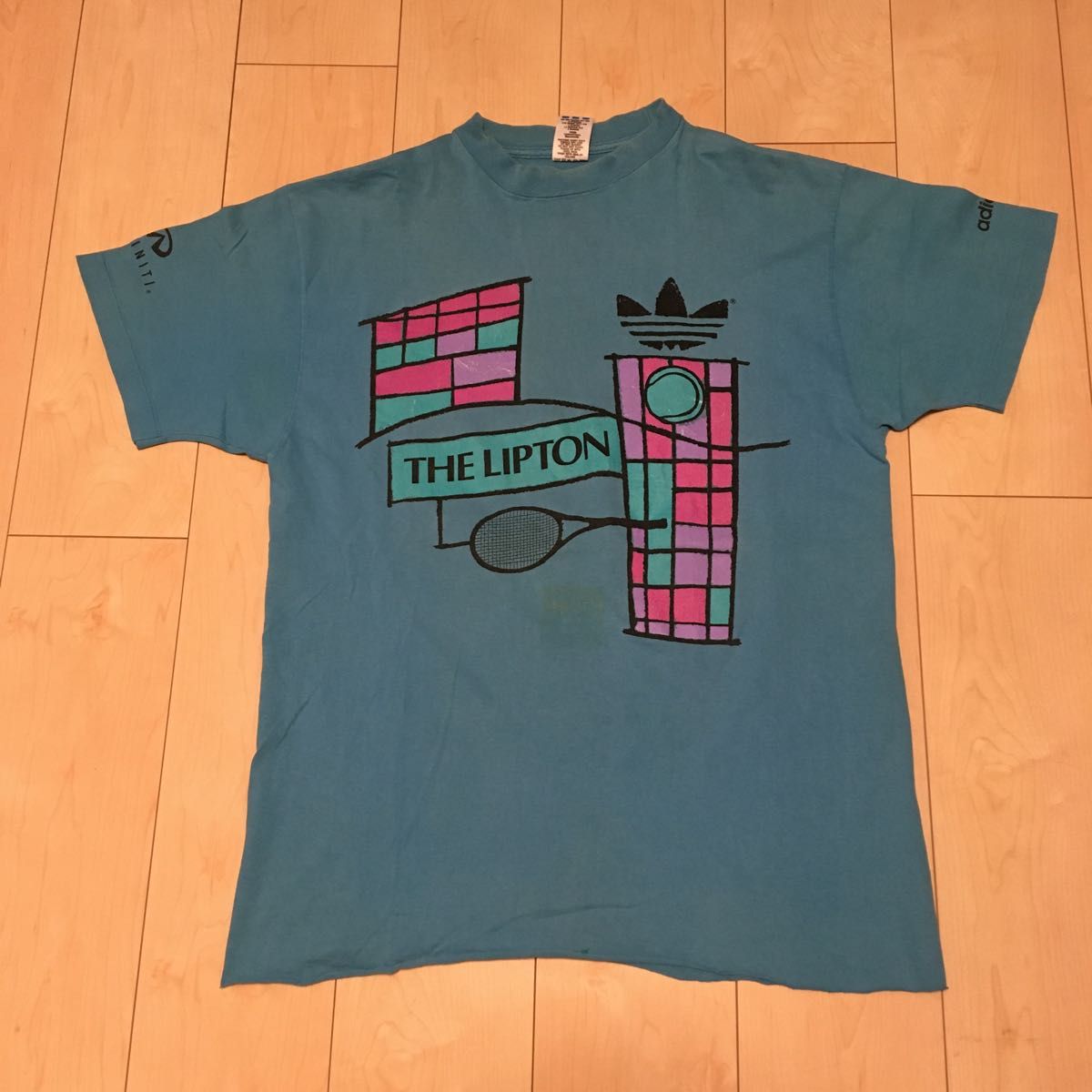 アディダス　80年代　ヴィンテージ　アメリカ製　両面プリント半袖Tシャツ　80s ロゴTシャツ Tシャツ ATP 80's