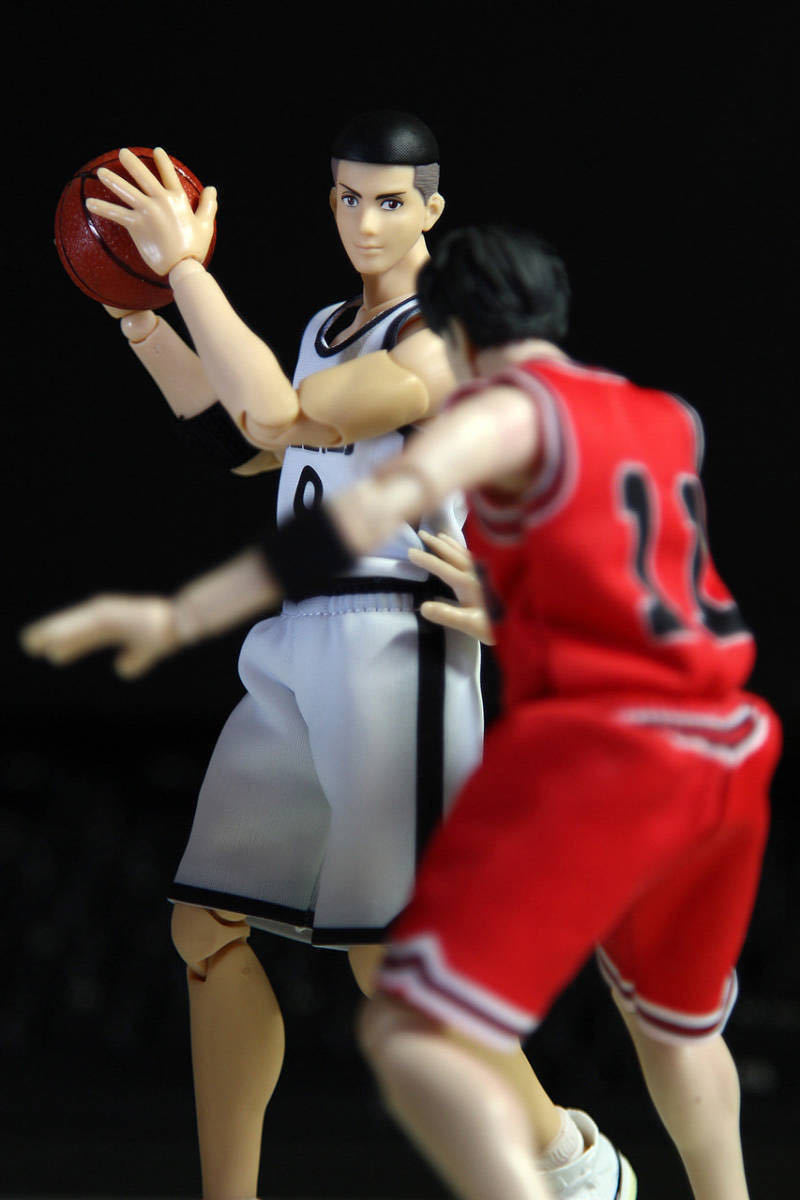 即納】再販 スラムダンク 1/10 可動フィギュア沢北 栄治 9号白 即納】再販 スラムダンク 1/10 可動フィギュア沢北 栄治 9号白