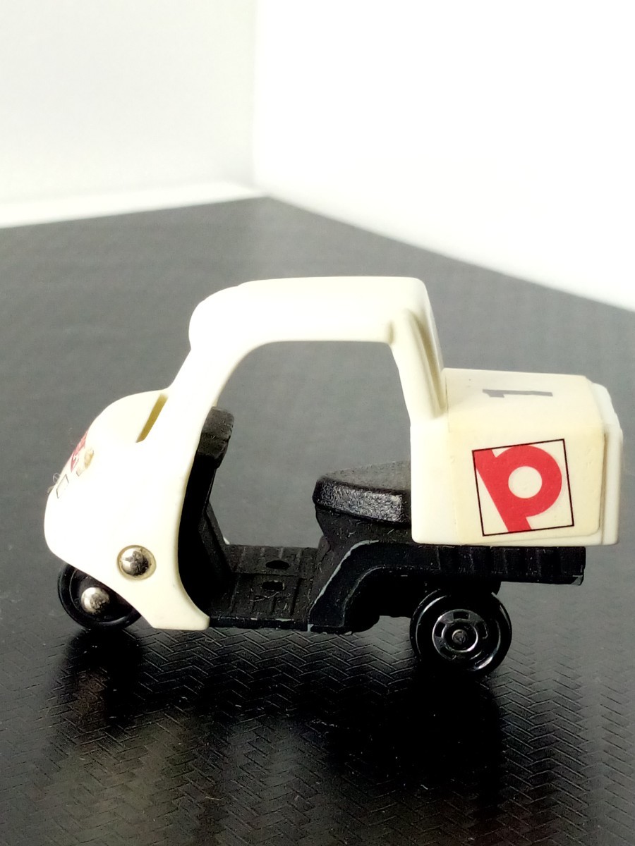 トミカ　№82　ピザ宅配バイク　ピザーラ PIZZA-LA 1号車　中古車　1台_画像2