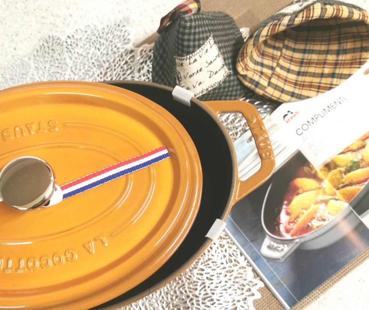 通販正規店 staub オーバルマスタード 23センチ | artfive.co.jp