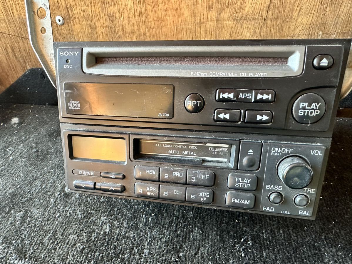 日産 純正オーディオ CDカセット CDX-5N81W ラジオ クラリオン R33 セドリック ローレル スカイライン_画像2