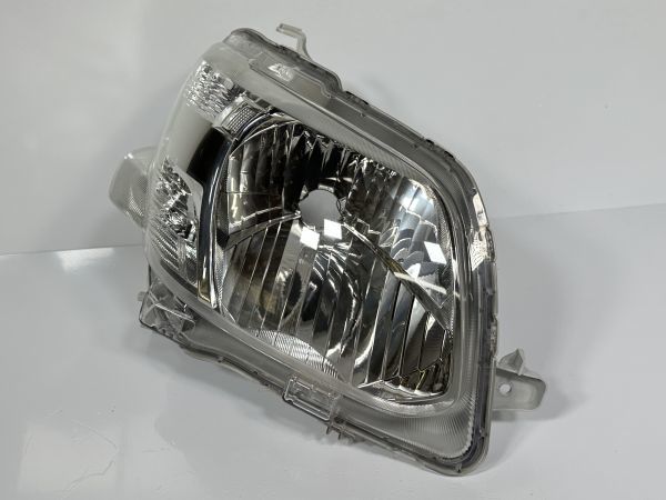 極美品/破損キズなし タント LA600S LA610S 純正 右ヘッドライト 右ライト RH メッキ 81130-B2530 81110-B2730 1880 T 管理19690_画像3