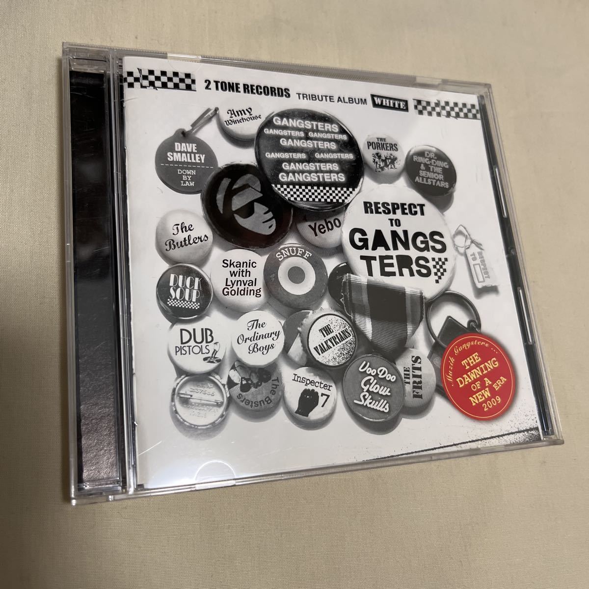 CD 2TONE RECORDS TRIBUTE ALBUM WHITE～RESPECT TO GANGSTERS～の画像1