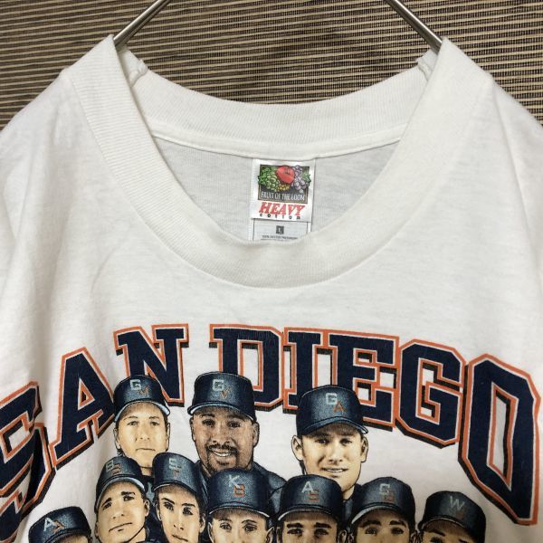 フルーツオブザルーム　半袖Tシャツ サンディエゴ　MLBベースボール 90s 29 古着　入手困難　激レア　希少 人気 ビッグサイズ　メジャー_画像2