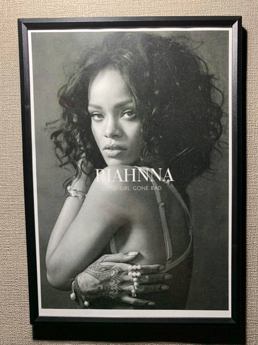 Rihanna リアーナ A4 ポスター 額付き 送料込み ①_画像2