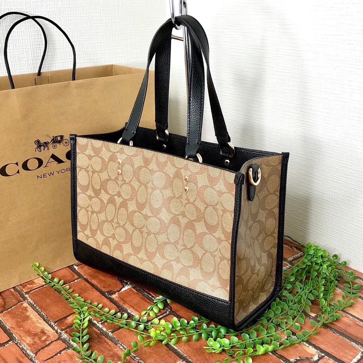 新品》COACH トート ハンドバッグ ショルダーバッグ シグネチャー 黒
