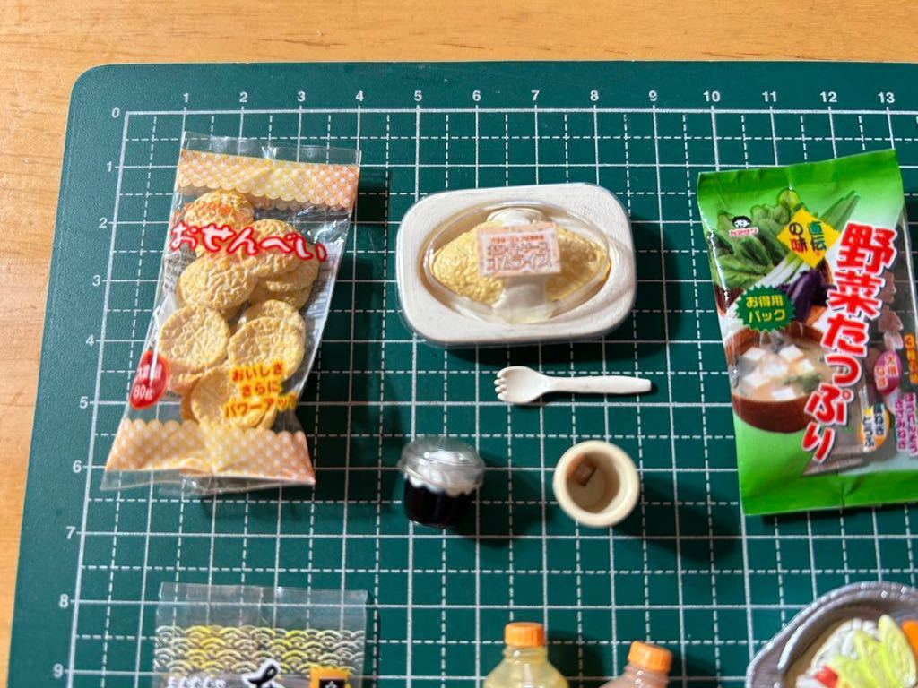 リーメント　やっぱりコンビニ パーツ 寄せ集め おせんべい あたりめ オムライス ジュース 難あり ドールハウス ミニチュア 送料無料_画像2