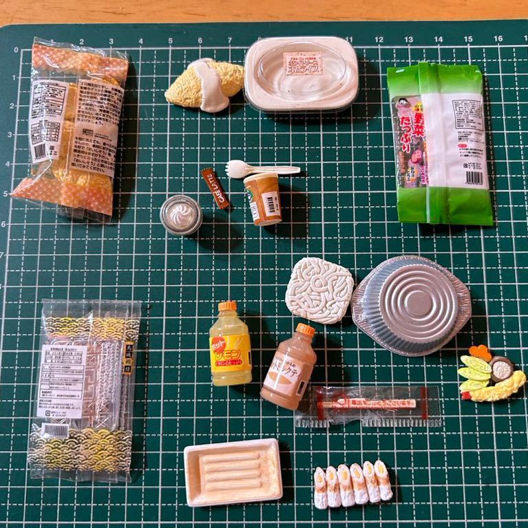  Lee men to still convenience store parts .. compilation .. rice cracker per . Homme rice juice with defect doll house miniature free shipping 