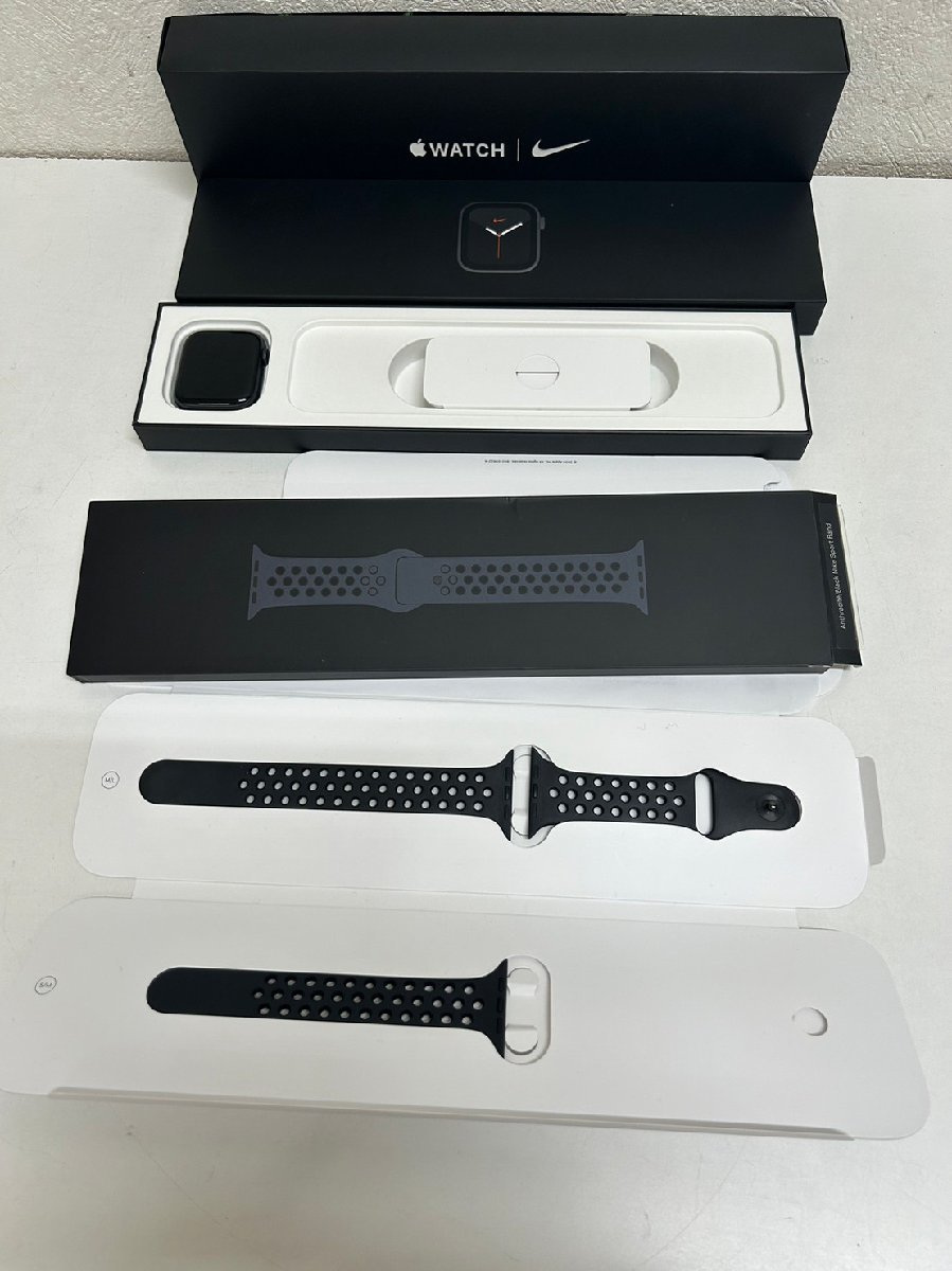 521 Apple アップル Apple Watch Nike Series GPSモデル 44mm MG173J/A  アンスラサイト/ブラックNikeスポーツバンド 中古(スマートウォッチ本体)｜売買されたオークション情報、ヤフオク! の商品情報をアーカイブ公開 