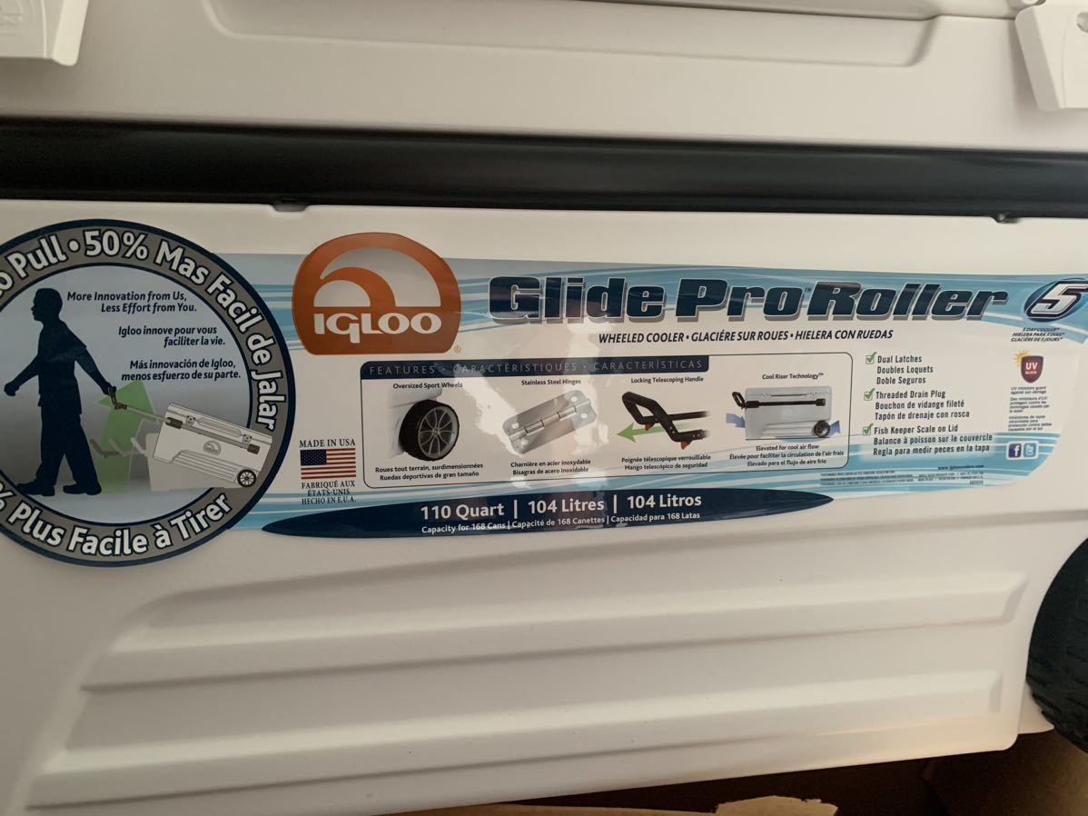 新品未使用 Igloo 110 Qt Glide Roller Cooler 104l イグルー イグロー グライドローラー クーラーボックス