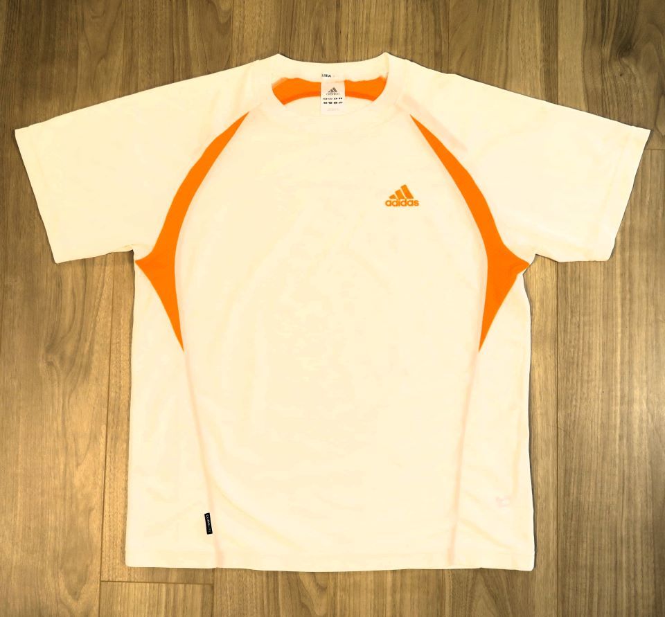 ②【USED】 Adidas clima365 アディダス Ｔシャツ Ｌサイズ 白地 アディダスジャパン_画像1