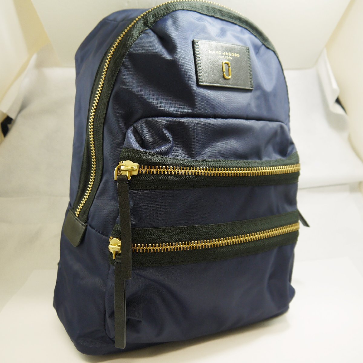 新品入荷 415 M0012700 マークジェイコブス JACOBS MARC USED品・保管