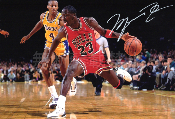 マイケル・ジョーダン ブルズ 直筆サインフォト/写真 NBA マイケル・ジョーダン ブルズ 直筆サインフォト/写真 NBA