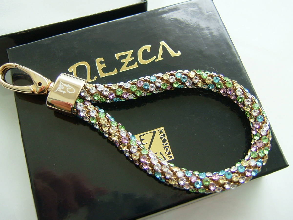  new goods rare valuable NEZCAnezukanezka& Michael Jackson Michael Jackson key holder KL9 Large pastel multi Swarovski 