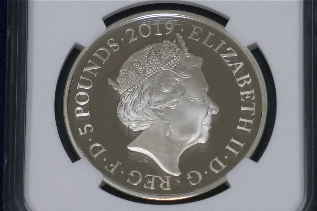 ♪　【送料無料】２０１９ 英国 ロンドン塔 鍵の儀式 ５ポンド銀貨 プルーフ ＮＧＣ ＰＦ７０ ＵＣ ファーストリリース　♪_画像5