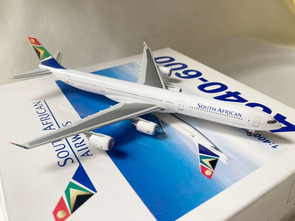 ★★ DRAGON 1/400 【SOUTH　AFRICAN　AIRWAYS】 南アフリカ航空 AIRBUS A340-600 ★★_画像5