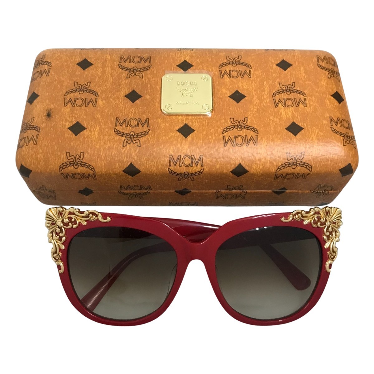 大切な エムシーエム MCM ## サングラス やや傷や汚れあり レッド MCM631SA キャットアイ レッド その他 大切な エムシーエム MCM ## サングラス やや傷や汚れあり レッド MCM631SA キャットアイ レッド その他